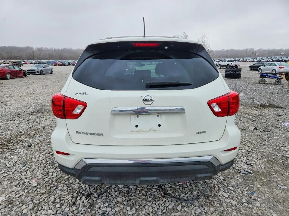 2017 NISSAN PATHFINDER S  
