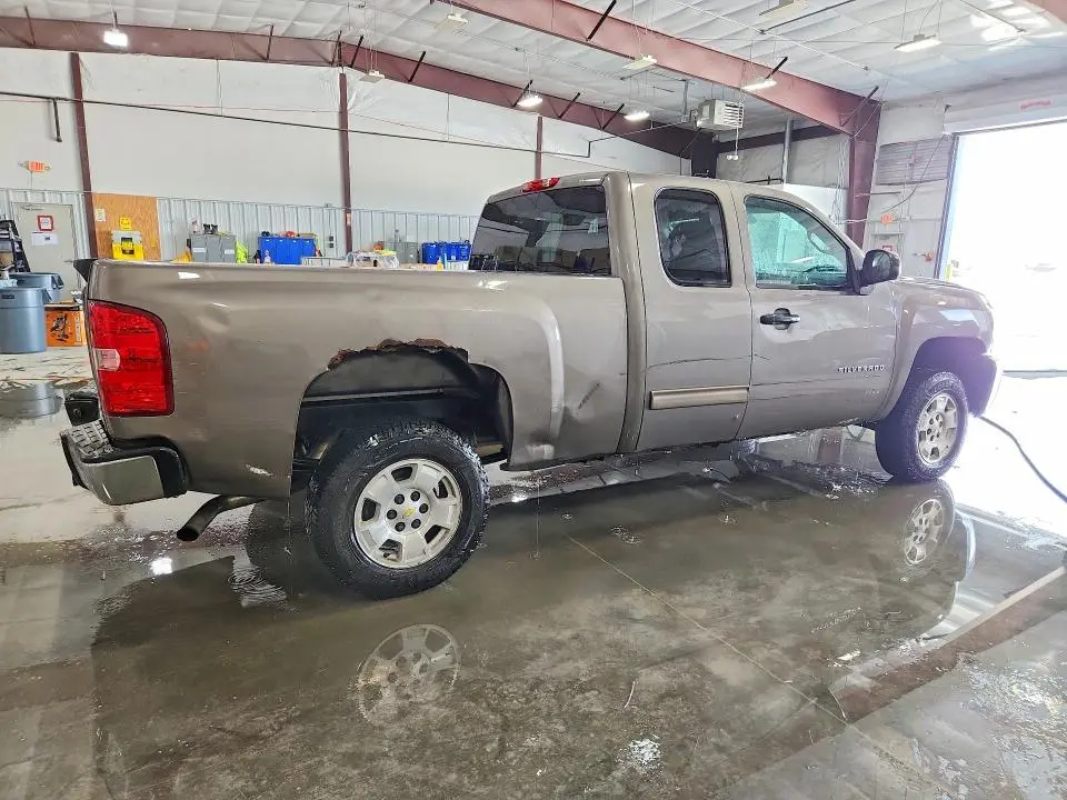 2013 CHEVROLET SILVERADO C1500 LT  