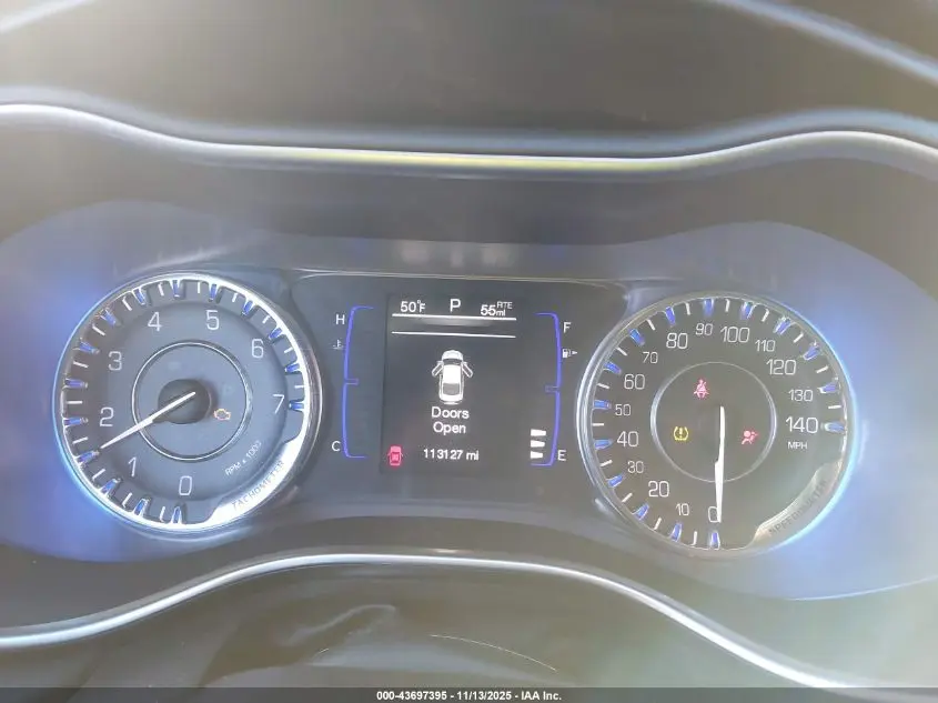 2015 CHRYSLER 200 LIMITED