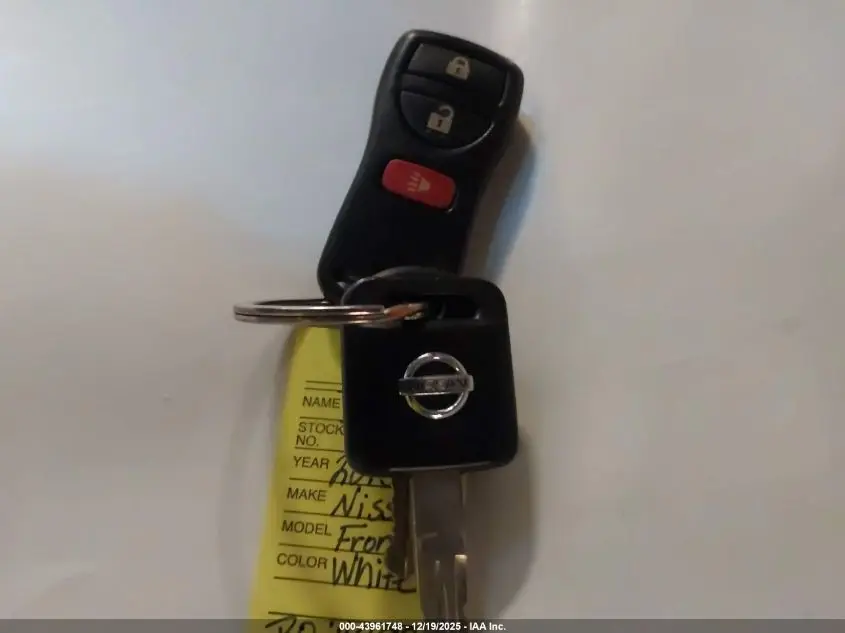 2015 NISSAN FRONTIER PRO-4X