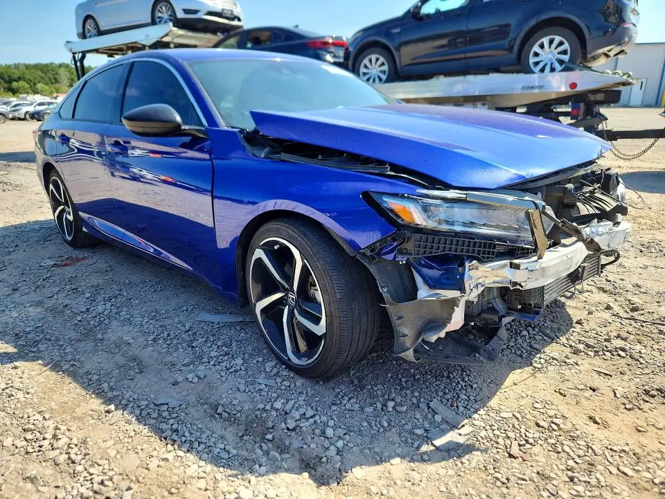 2022 HONDA ACCORD SPORT  