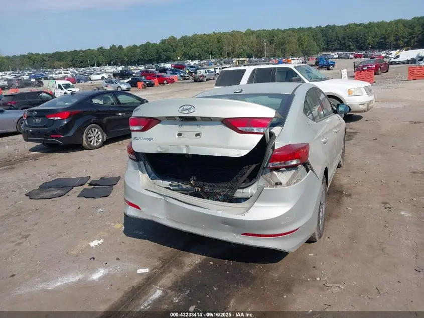 2017 HYUNDAI ELANTRA SE