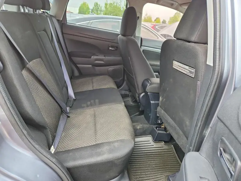 2016 MITSUBISHI RVR SE  