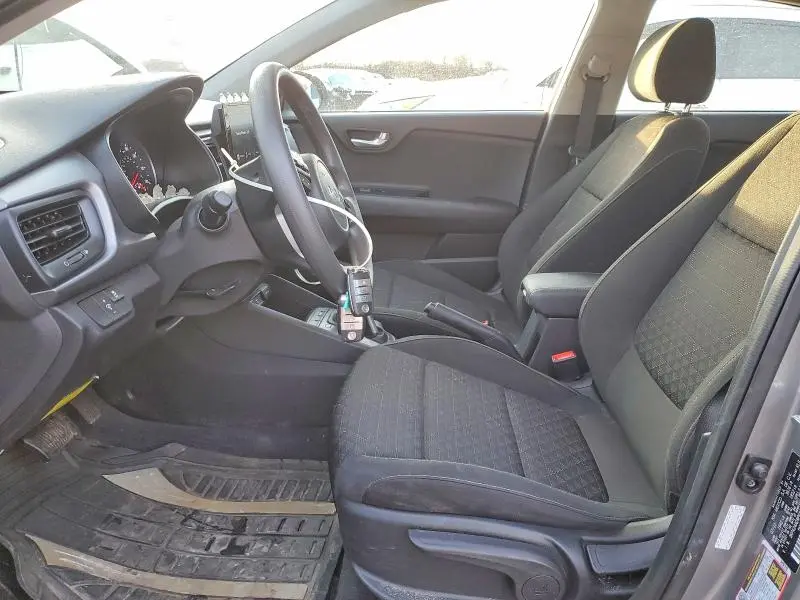2023 KIA RIO LX  