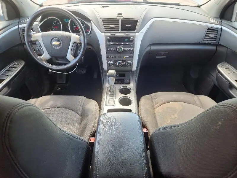 2012 CHEVROLET TRAVERSE LT  