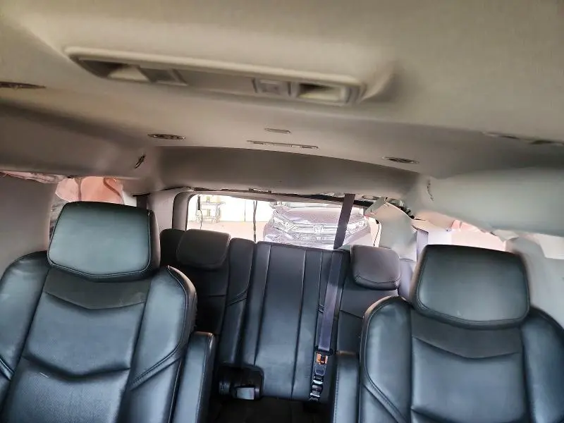 2017 CADILLAC ESCALADE LUXURY  
