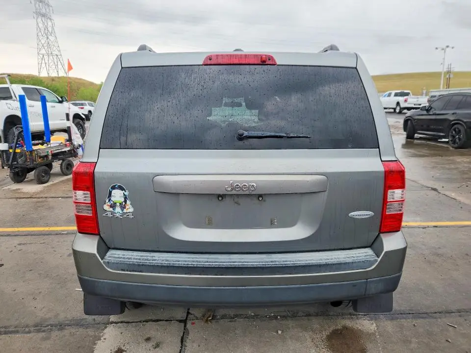 2011 JEEP PATRIOT SPORT  