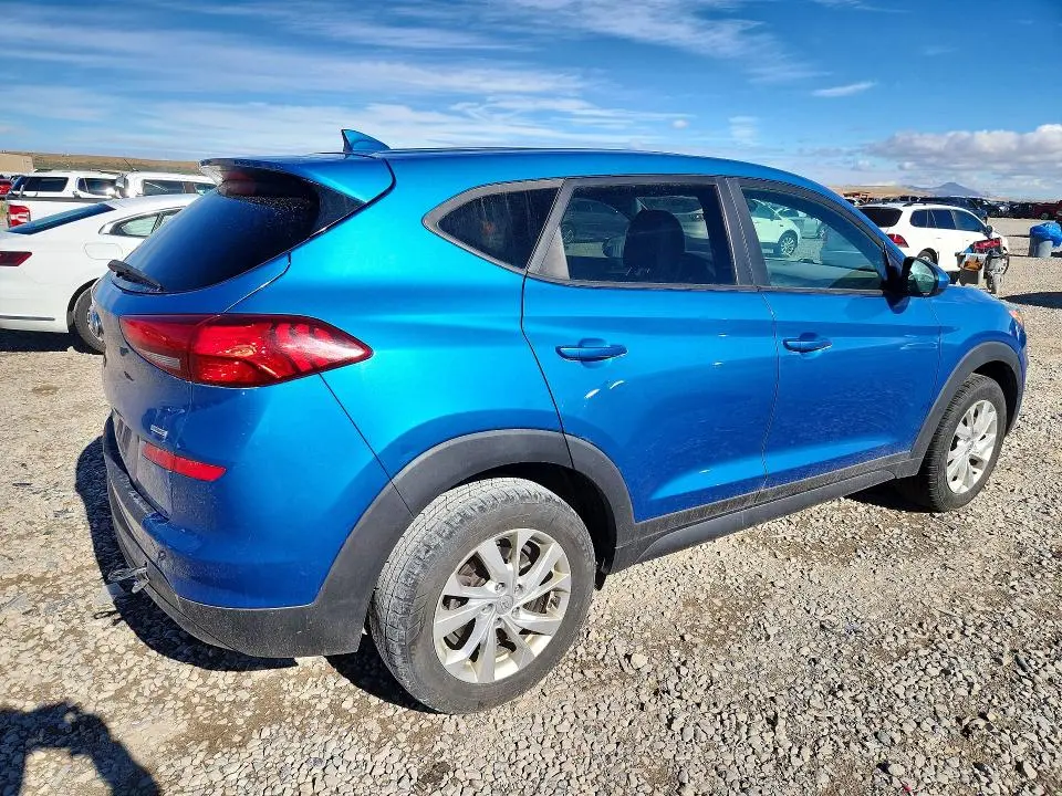 2020 HYUNDAI TUCSON SE  