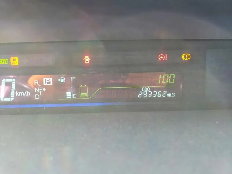 2013 TOYOTA PRIUS V THREE  