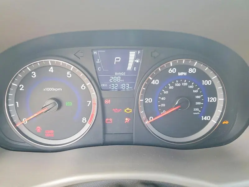 2014 HYUNDAI ACCENT GLS  