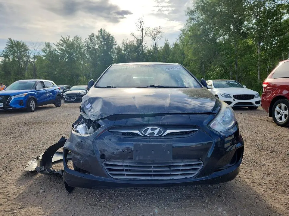 2012 HYUNDAI ACCENT GLS  