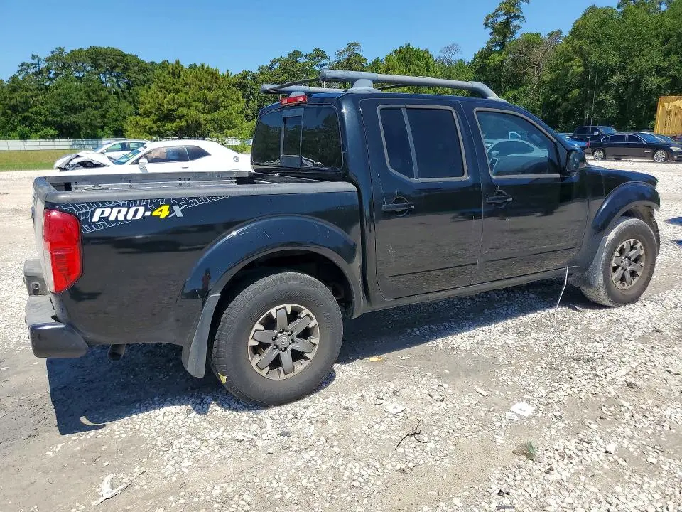 2016 NISSAN FRONTIER PRO-4X  