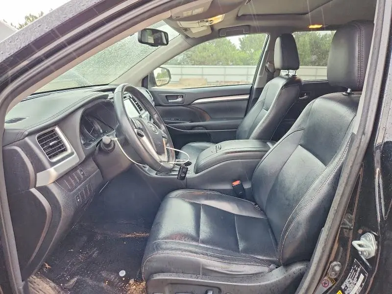 2014 TOYOTA HIGHLANDER XLE  