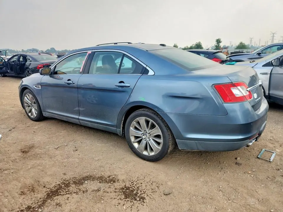 2010 FORD TAURUS LIMITED  