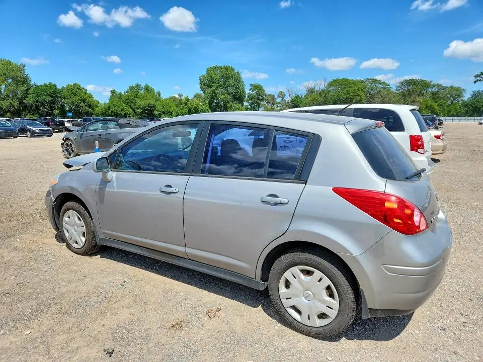 2012 NISSAN VERSA 1.8 S  