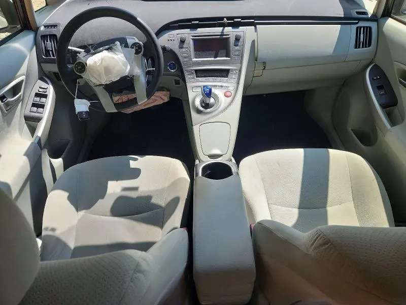 2013 TOYOTA PRIUS THREE  