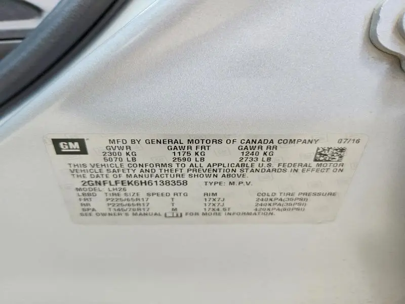 2017 CHEVROLET EQUINOX LT  