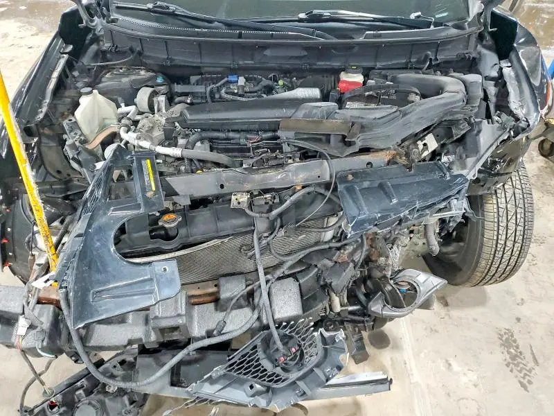 2014 NISSAN ROGUE SL  