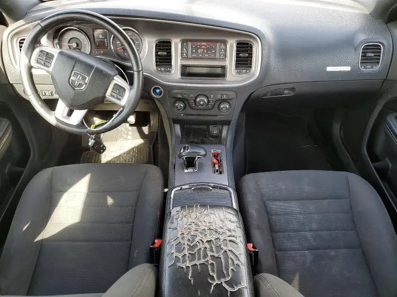 2013 DODGE CHARGER SE  