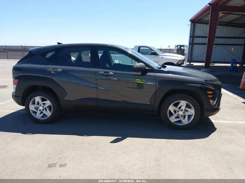 2024 HYUNDAI KONA SE