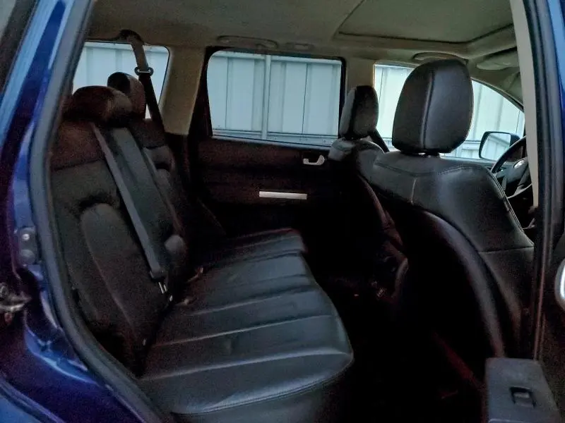 2010 MITSUBISHI ENDEAVOR SE  