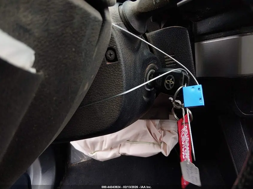 2019 TOYOTA TACOMA SR5 V6