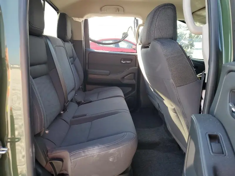 2024 NISSAN FRONTIER S