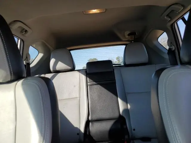 2017 TOYOTA RAV4 HV LE  