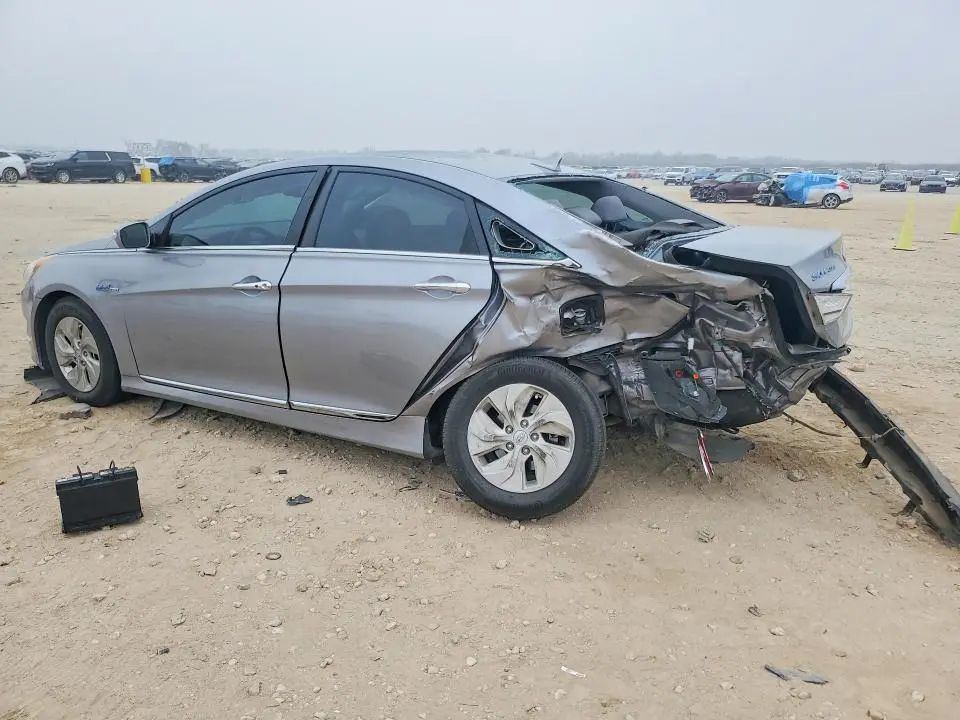 2015 HYUNDAI SONATA HYBRID  