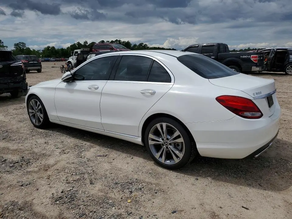 2017 MERCEDES-BENZ C 300  