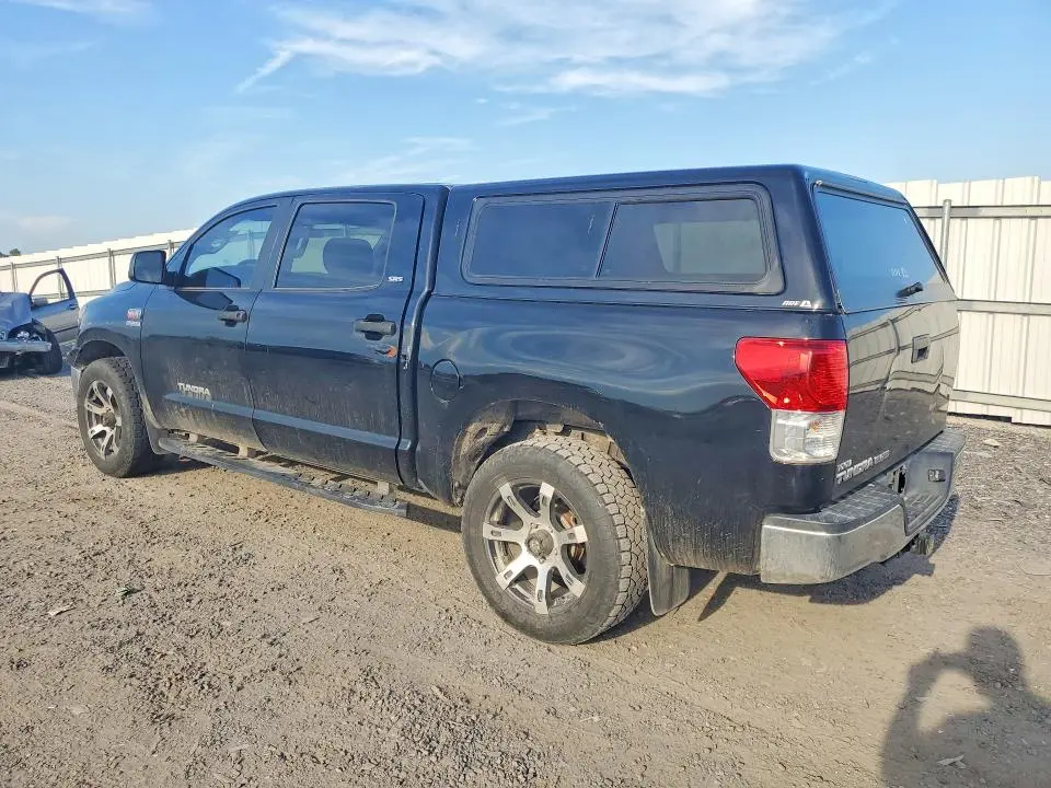 2010 TOYOTA TUNDRA CREWMAX SR5  