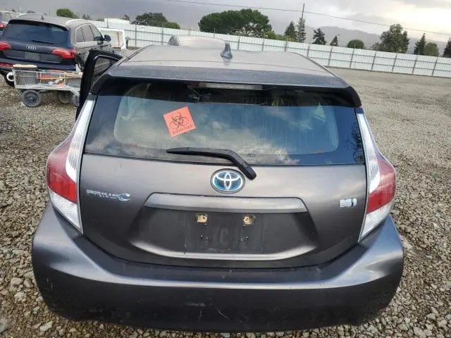 2015 TOYOTA PRIUS C   