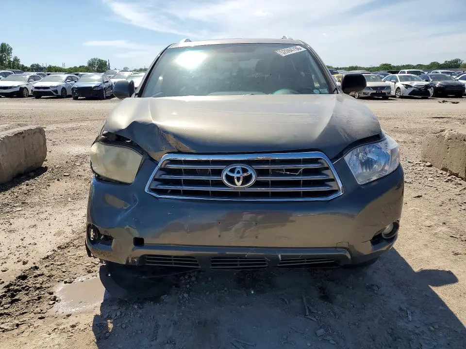 2010 TOYOTA HIGHLANDER LIMITED  