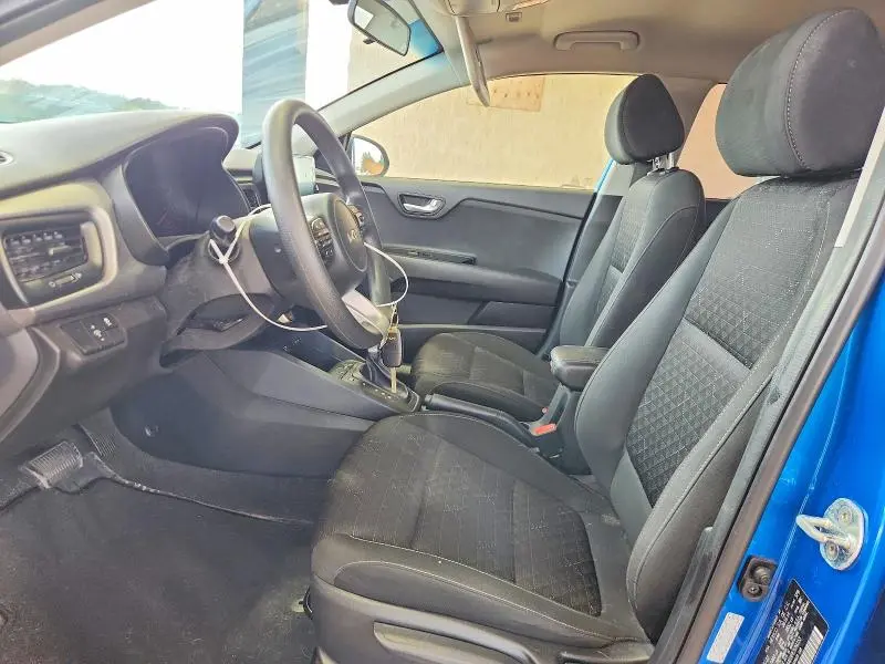2023 KIA RIO S  