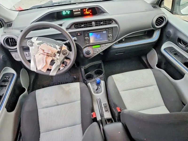 2013 TOYOTA PRIUS C THREE  