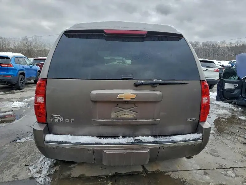 2011 CHEVROLET TAHOE K1500 LTZ  