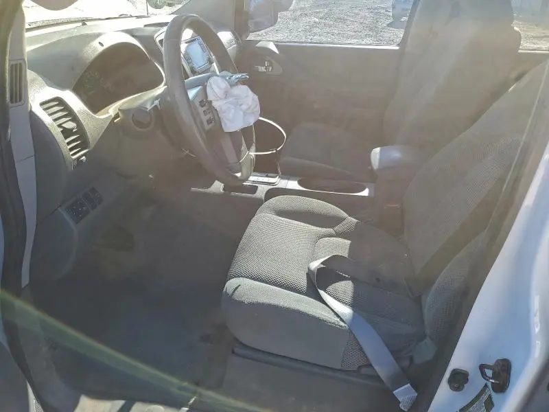 2015 NISSAN FRONTIER SV  