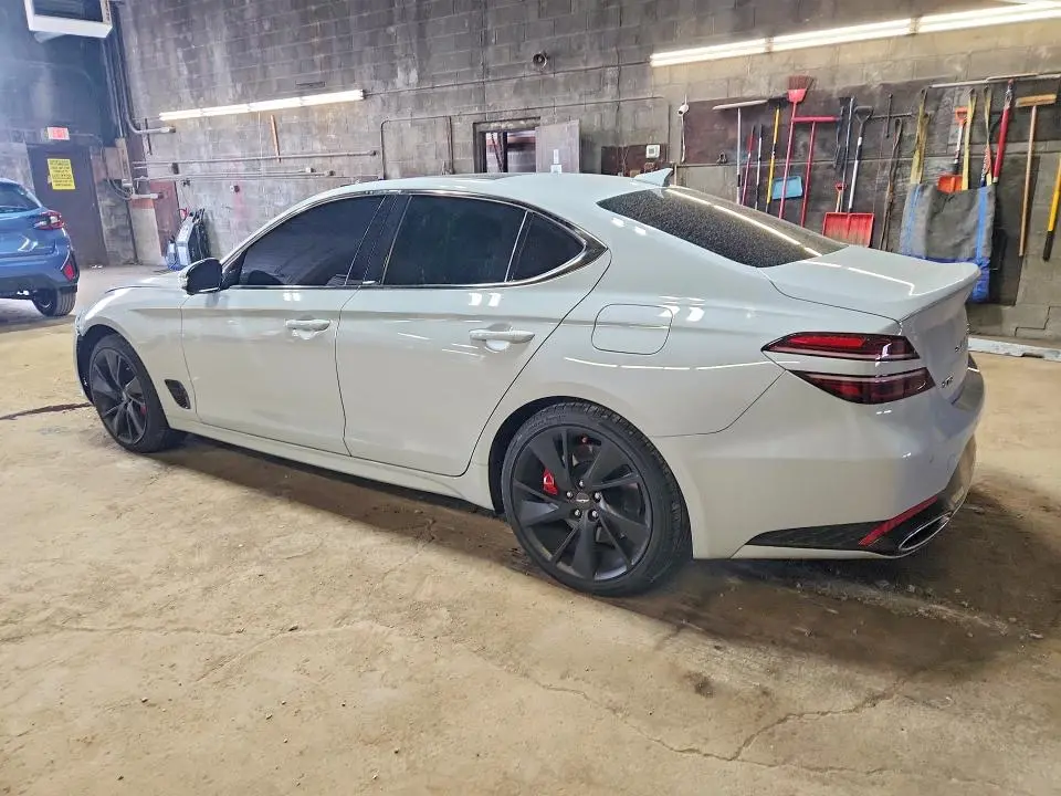 2022 GENESIS G70 3.3T STANDARD  