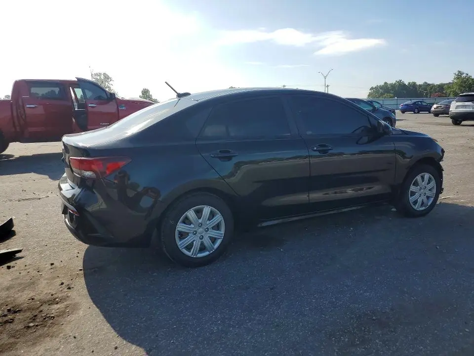 2021 KIA RIO LX  