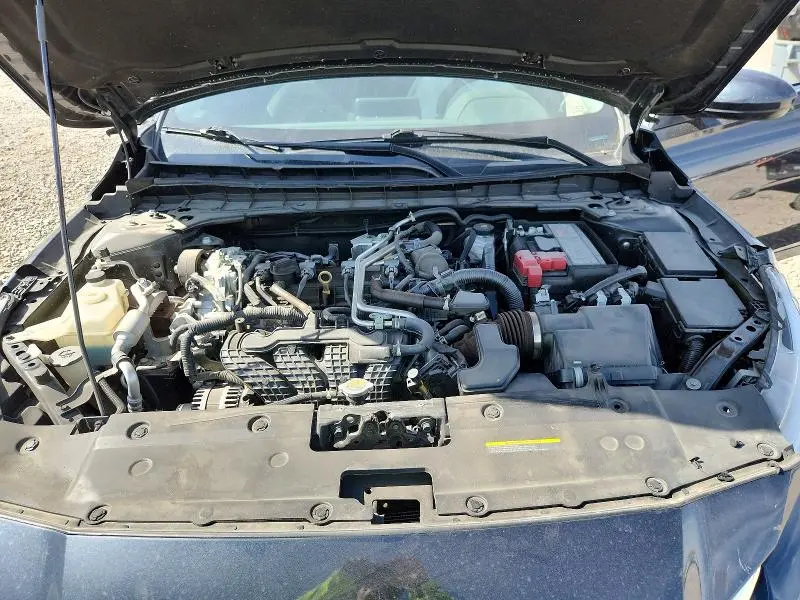 2022 NISSAN ALTIMA SV  