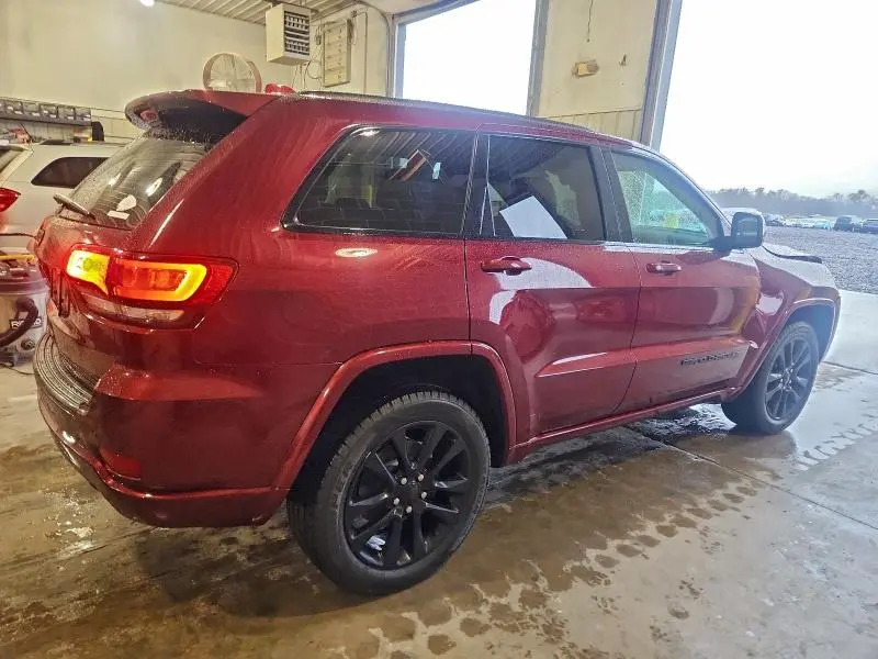 2018 JEEP GRAND CHEROKEE LAREDO  