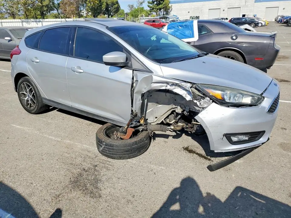 2017 FORD FOCUS SEL  