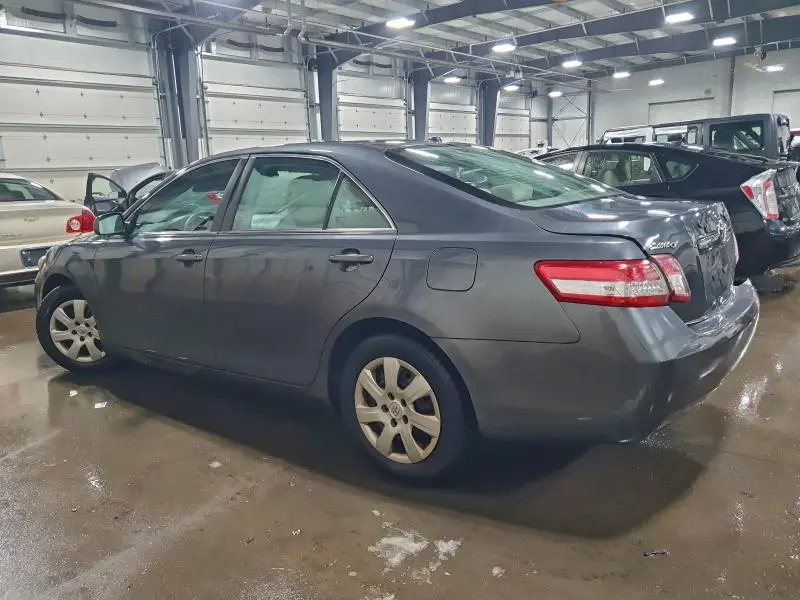 2010 TOYOTA CAMRY BASE  