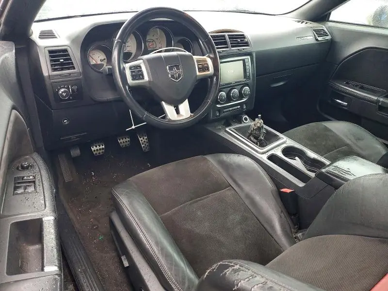 2011 DODGE CHALLENGER SRT-8  