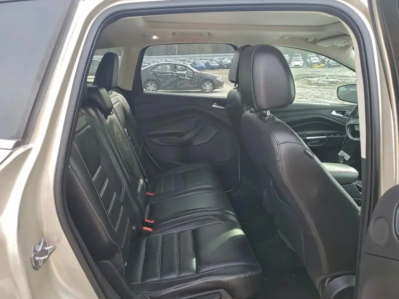 2017 FORD ESCAPE TITANIUM  