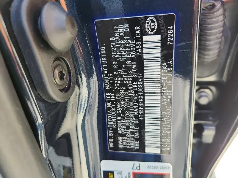2017 TOYOTA CAMRY XLE  