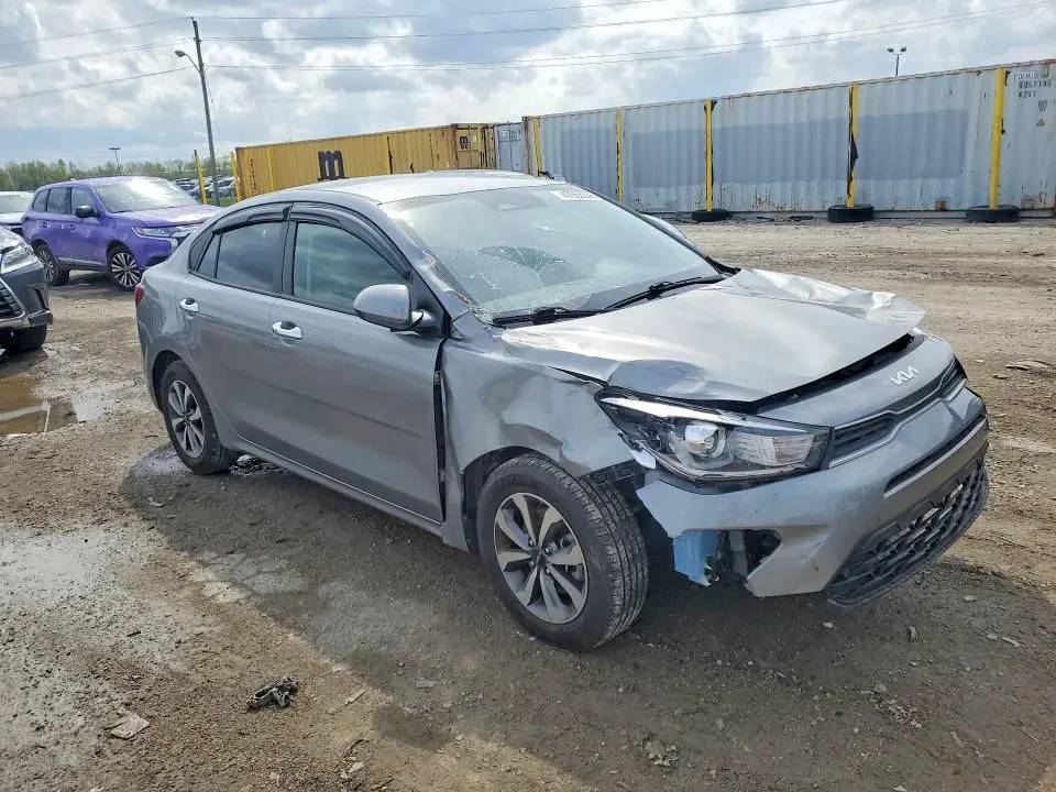 2022 KIA RIO S  