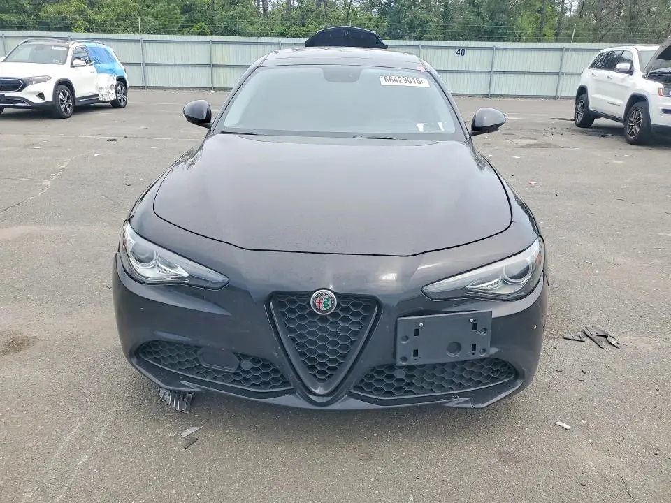 2019 ALFA ROMEO GIULIA TI  