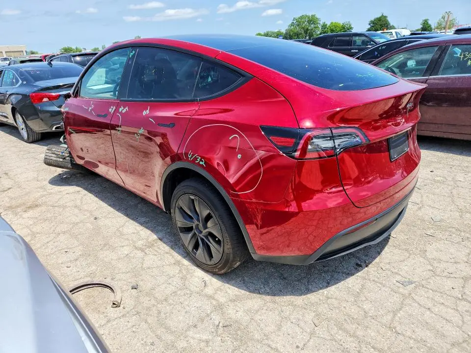 2024 TESLA MODEL Y   