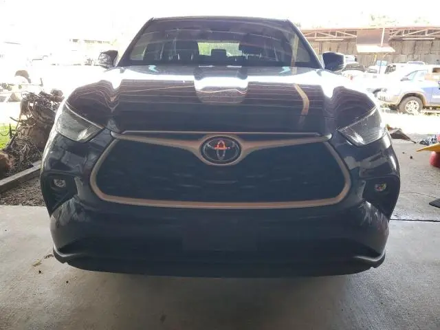 2020 TOYOTA HIGHLANDER L  